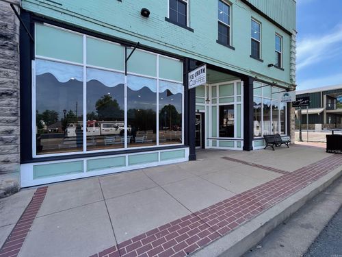601 Mena St, Mena, AR, 71953-3339 | Card Image