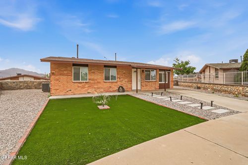 10109 Wolverine Dr, El Paso, TX, 79924-4311 | Card Image