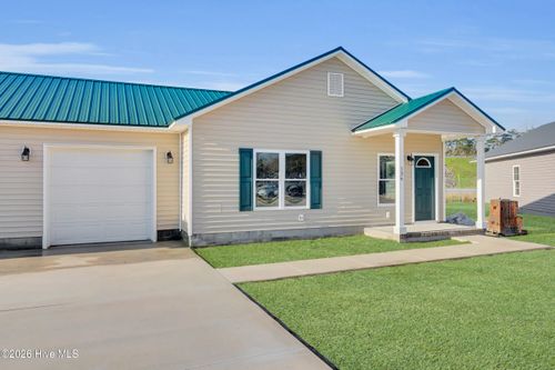 136 Macdonald Blvd, Havelock, NC, 28532-9393 | Card Image