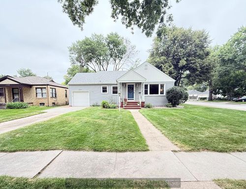 2204 W Koenig St, Grand Island, NE, 68803-5339 | Card Image