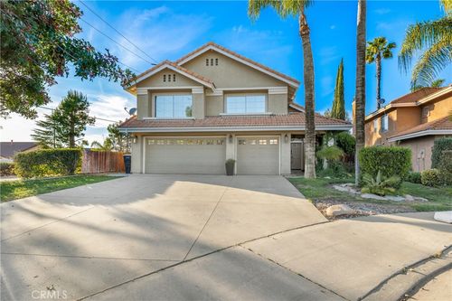 30354 Falcon Point Ct, Murrieta, CA, 92563 | Card Image