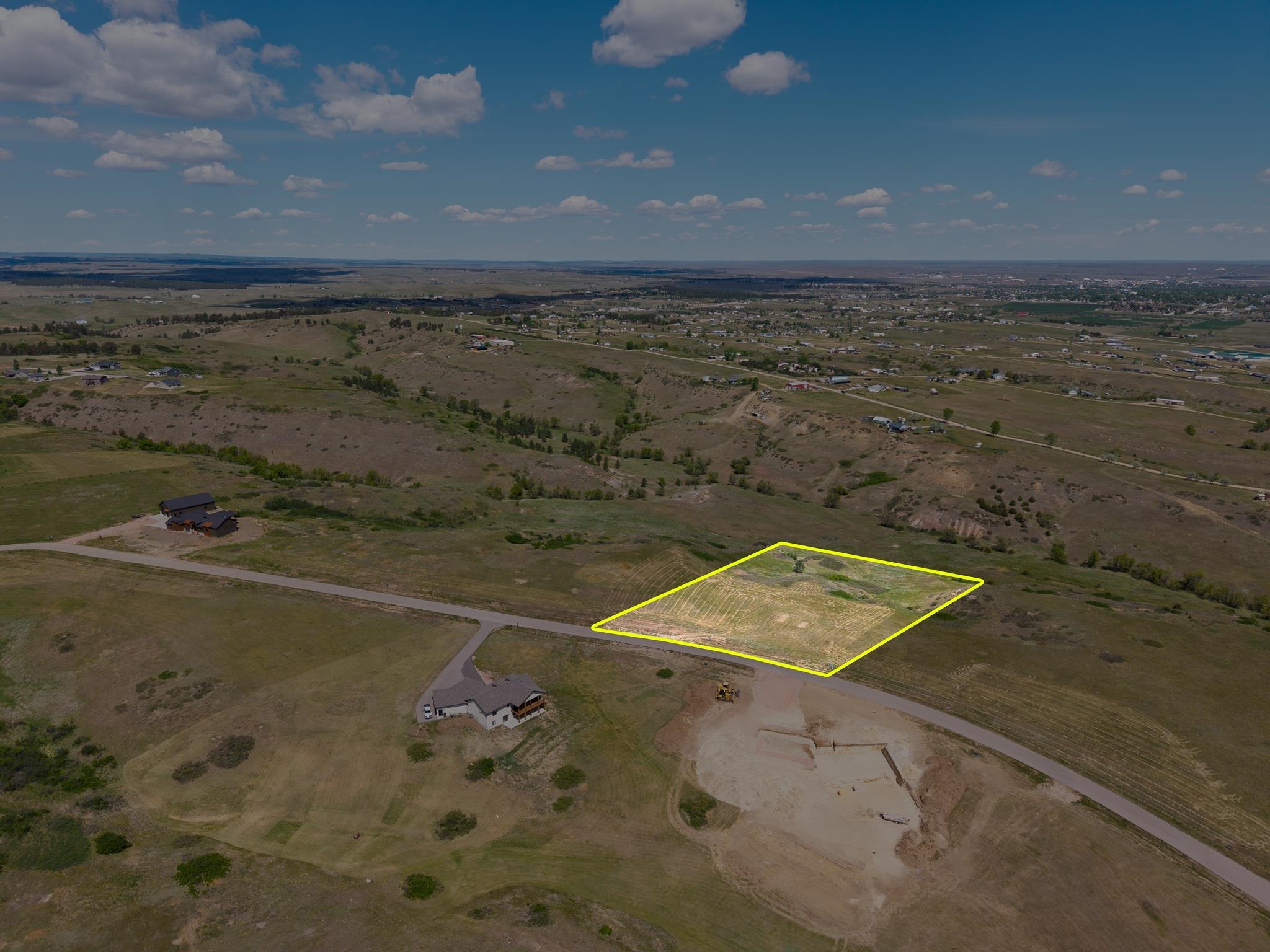 Land in Belle Fourche