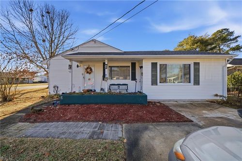 809 Seward Lane, Virginia Beach, VA, 23451 | Card Image