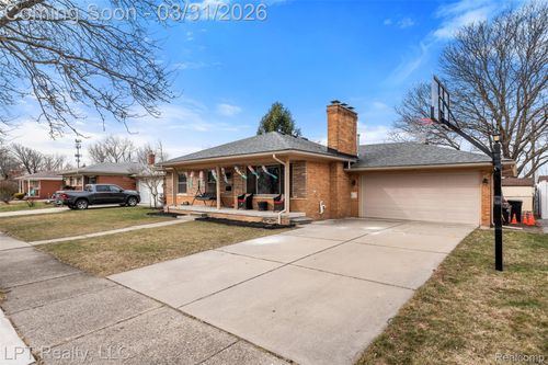 30605 Champine St, Saint Clair Shores, MI, 48082-1571 | Card Image