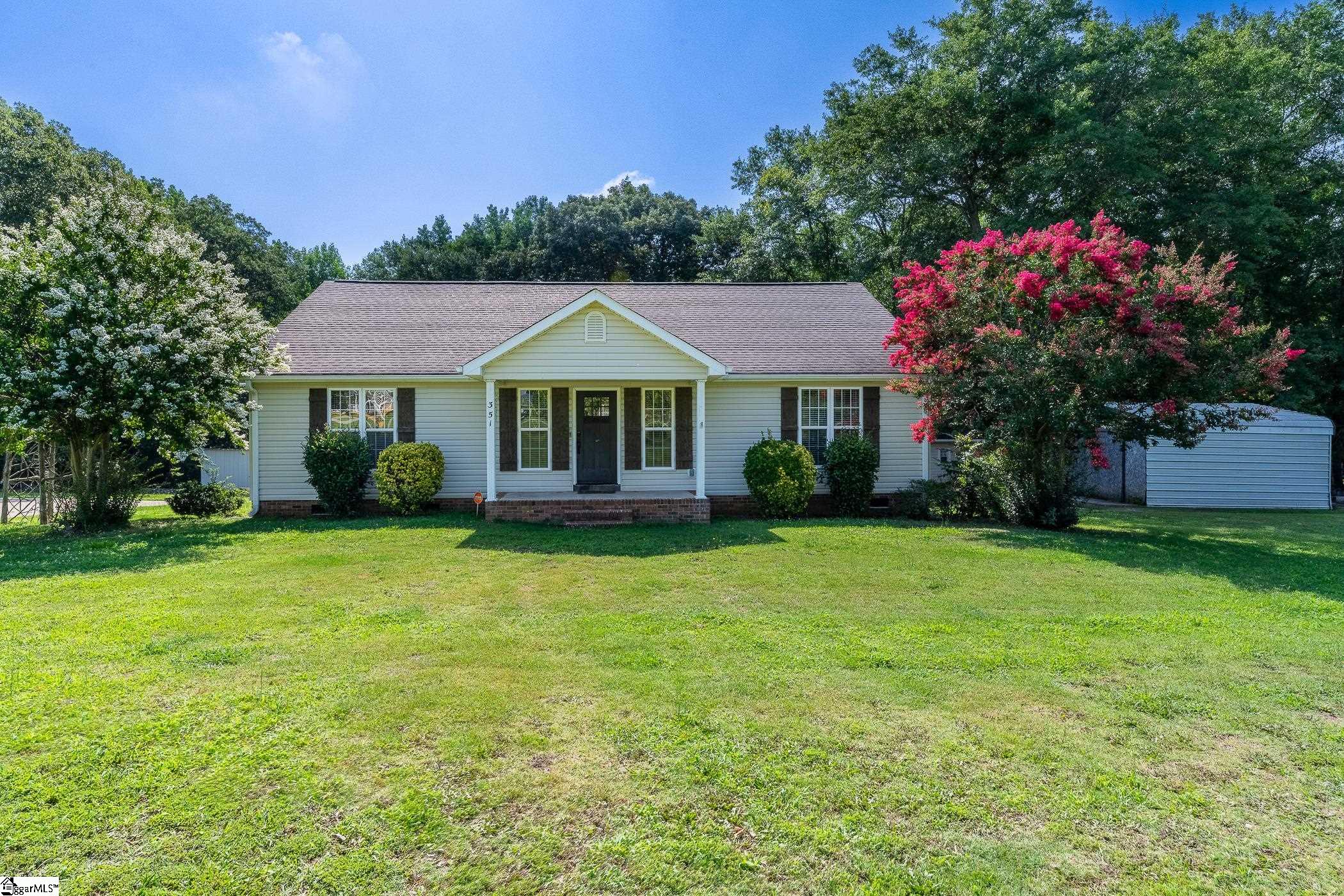 Residential in Fountain Inn