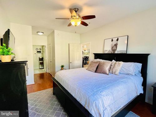 unit-484-4860 Eisenhower Ave, ALEXANDRIA, VA, 22304-7349 | Card Image