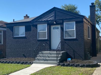 12530 S Justine Street, House other with 3 bedrooms, 2 bathrooms and 1 parking in Calumet Park IL | Image 1