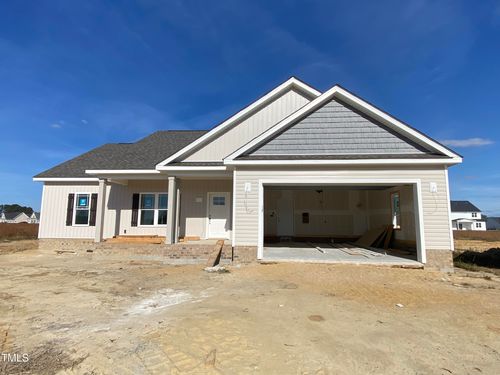 211 Rae Dr, Pikeville, NC, 27863-4703 | Card Image