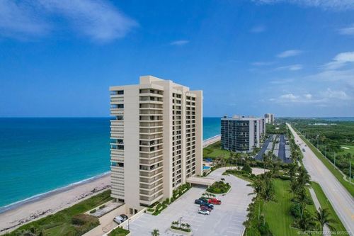 50-8750 S Ocean Dr, Jensen Beach, FL, 34957-2135 | Card Image