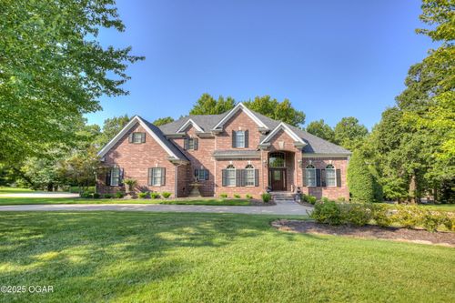 1000 Oakmont Dr, Joplin, MO, 64804-3674 | Card Image