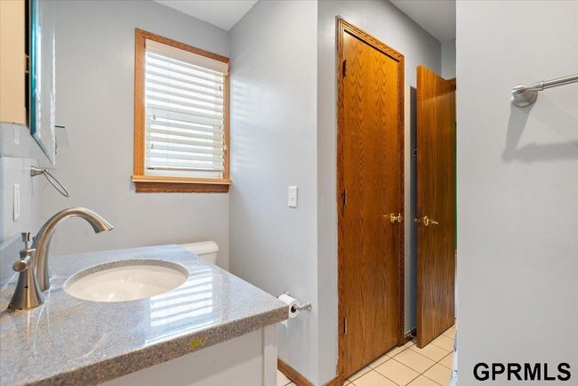3018 Frederick St, House other with 3 bedrooms, 3 bathrooms and 2 parking in Omaha NE | Image 34