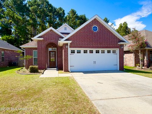 17063 Palm Ridge Dr, D'Iberville, MS, 39540-8819 | Card Image