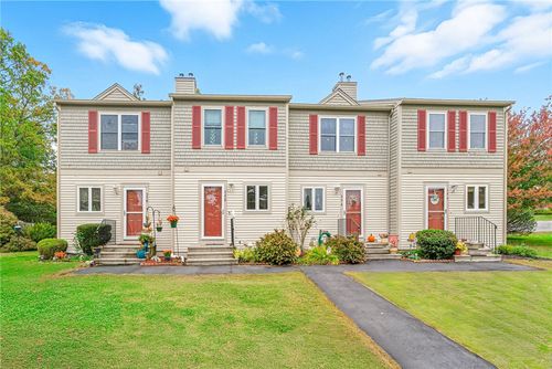 152 Fairway Dr, Coventry, RI, 02816-5782 | Card Image