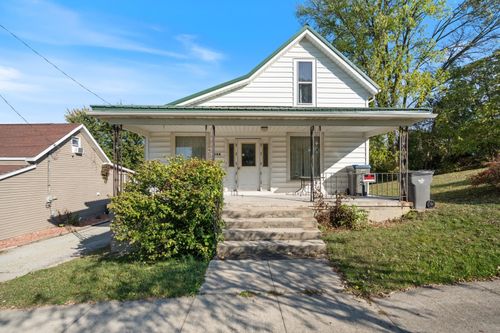 105 E Section St, Claypool, IN, 46510-8833 | Card Image