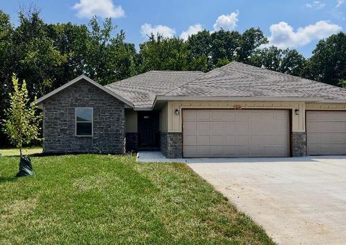 664 W Brook Hollow Rd, Nixa, MO, 65714-4282 | Card Image