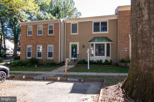 4032 Championship Dr, Annandale, VA, 22003-2418 | Card Image