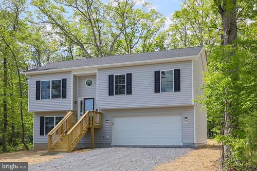 231 Winchester Dr, WINCHESTER, VA, 22602-3632 | Card Image