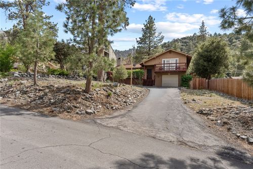5203 Desert View Dr, Wrightwood, CA, 92397 | Card Image