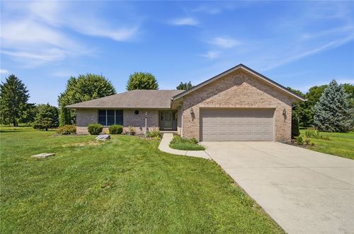 10619 Frederick Pike, Vandalia, OH, 45377-9554 | Card Image