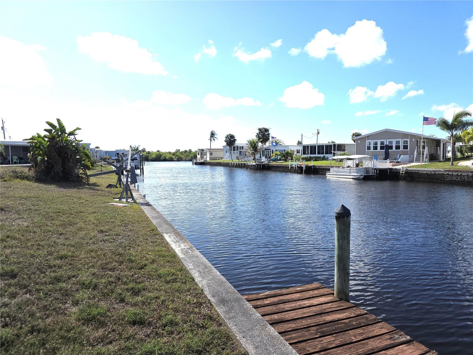 Land in NORTH PORT 4