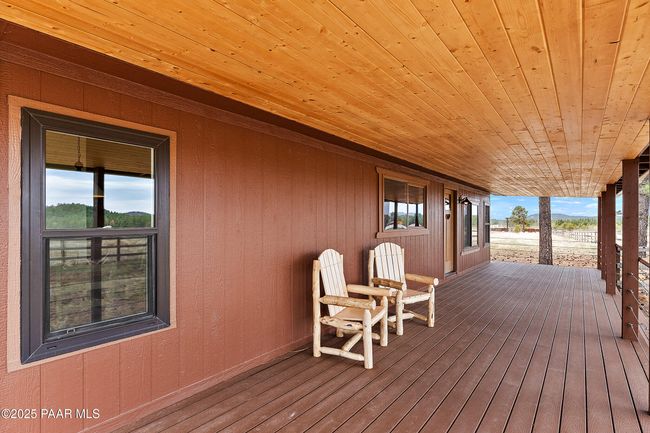Caretaker House Porch | Image 121