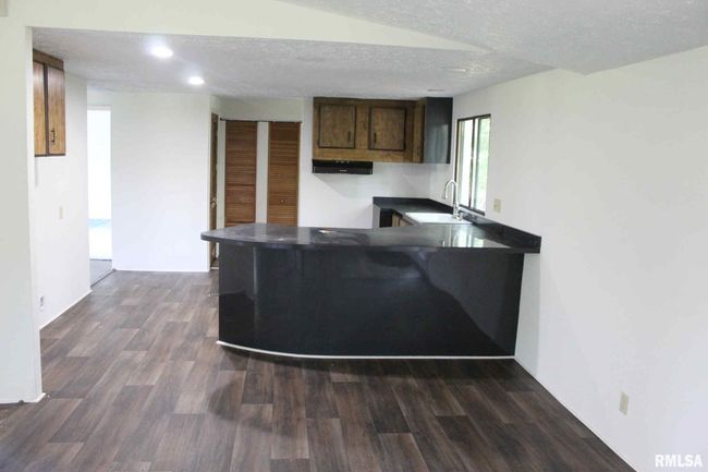 22488 N Mayflower Ln, House other with 3 bedrooms, 2 bathrooms and null parking in Dix IL | Image 46