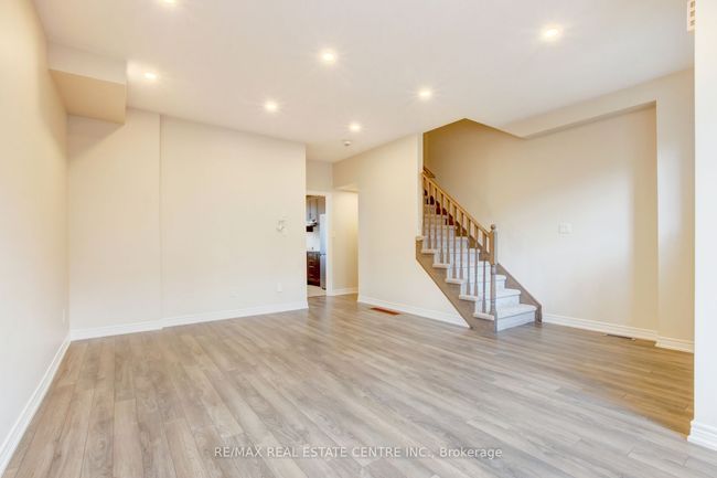 7 Rabbit Run Way, House attached with 4 bedrooms, 3 bathrooms and 1 parking in Brampton ON | Image 23