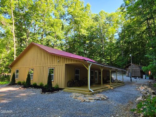 1827 Old Chilhowee Loop, Seymour, TN, 37865-3810 | Card Image