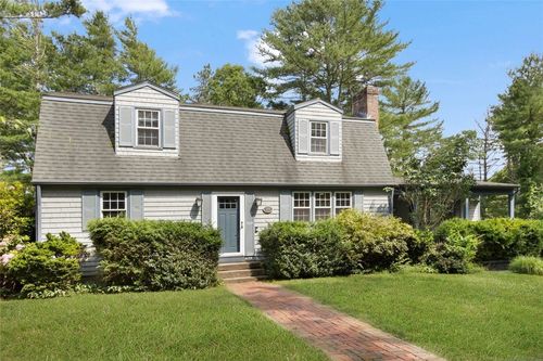 257 Shannock Rd, South Kingstown, RI, 02879-4746 | Card Image
