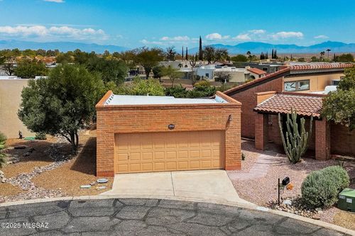 2742 S Via Del Bac, Green Valley, AZ, 85622-1070 | Card Image