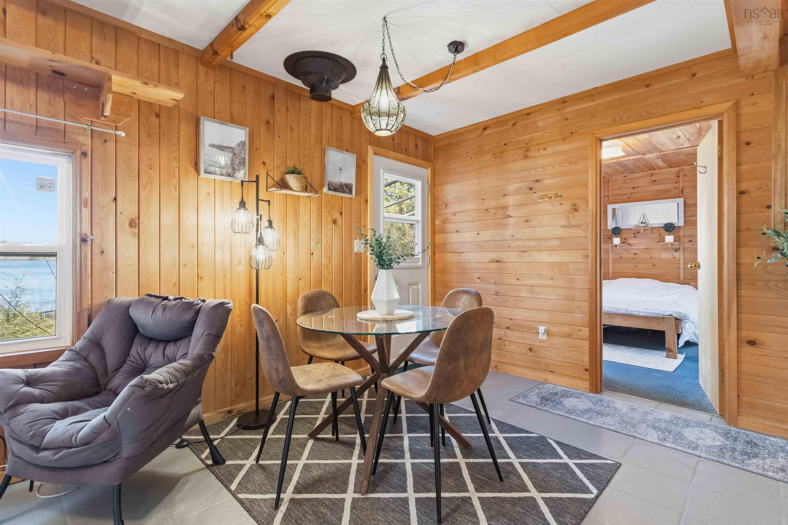 Residential in Hibernia 4