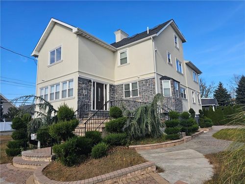 296 Milburn Ave, Baldwin, NY, 11510-4844 | Card Image