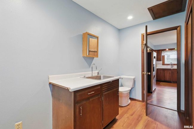 803 Locust St, House other with 3 bedrooms, 2 bathrooms and null parking in Princeton IA | Image 15