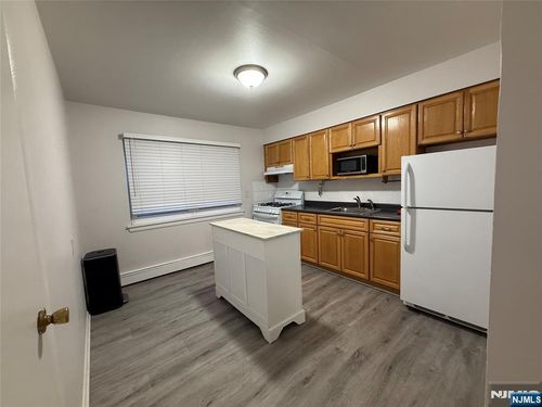 21 Pasadena Avenue, Lodi, NJ, 07644 | Card Image