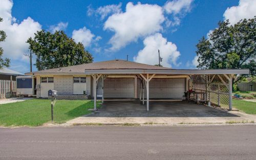 7918 Bayside Dr, Beach City, TX, 77523-9104 | Card Image