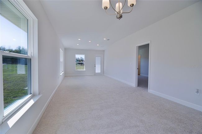 3298 E Iris Ln, House other with 3 bedrooms, 2 bathrooms and null parking in BELL FL | Image 8