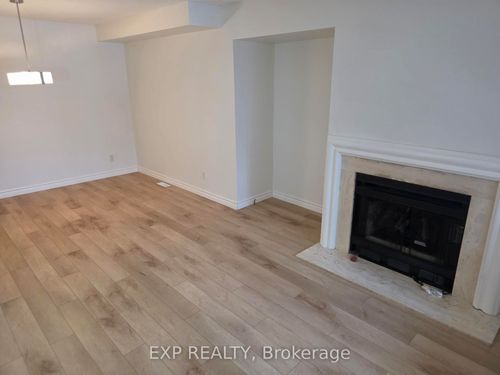 1296 Valerie Cres, Oakville, ON, L6J7E5 | Card Image