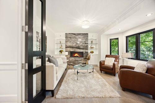2-27 Glen Elm Ave, Toronto, ON, M4T1T9 | Card Image