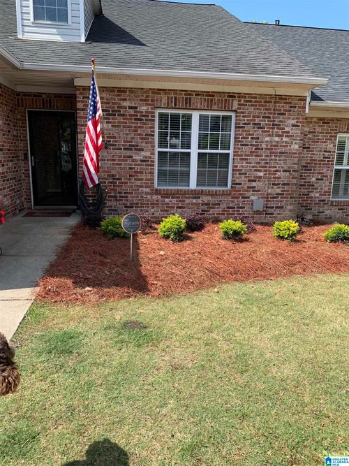 1748 Savannah Park, VESTAVIA HILLS, AL, 35216-6906 | Card Image