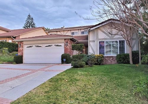 5530 Alfredo Ct, Agoura Hills, CA, 91301-4023 | Card Image