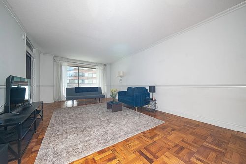 19j-300 E 40th St, New York, NY, 10016-2012 | Card Image