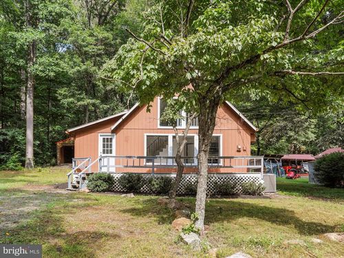 69 Dragonfly Way, GREAT CACAPON, WV, 25422-1202 | Card Image