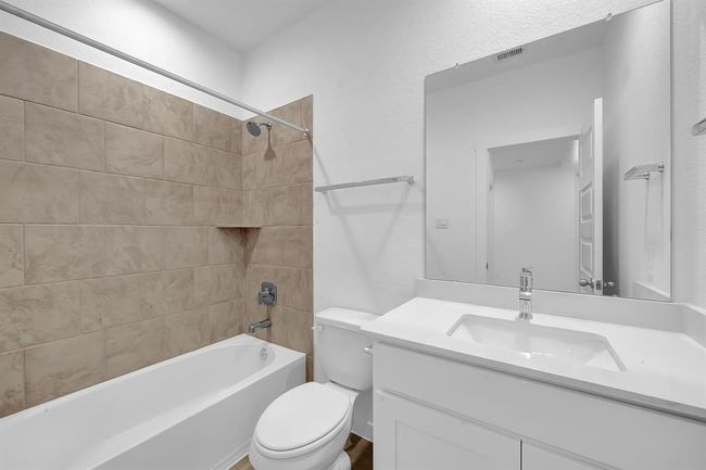 *Images and 3D tour are for illustration only and options may vary from home as built. | Image 6