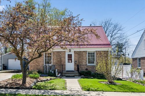 821 N 5th St, Dekalb, IL, 60115-2562 | Card Image