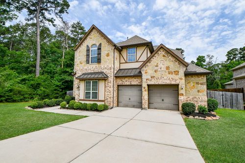 1704 Graystone Hills Dr, Conroe, TX, 77304-2348 | Card Image