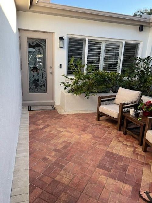 16103 4th St E, REDINGTON BEACH, FL, 33708-1613 | Card Image