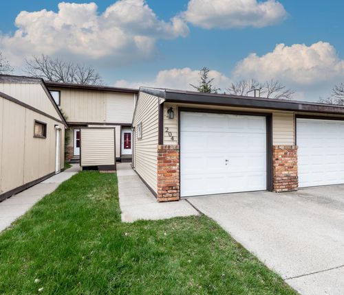 204 5th St Nw, West Fargo, ND, 58078-1119 | Card Image