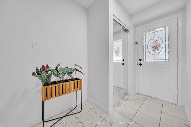 19 Palmer Dr, House other with 4 bedrooms, 3 bathrooms and 4 parking in Ajax ON | Image 6