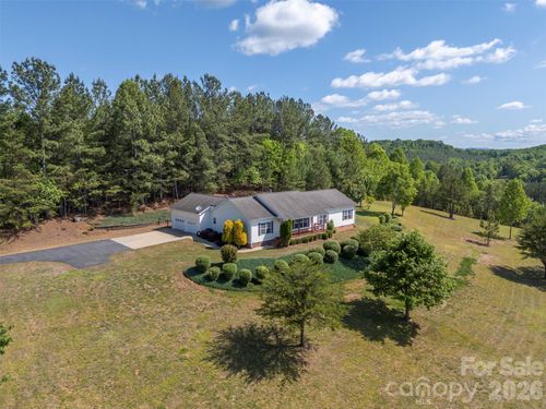 456 River Rd, Rutherfordton, NC, 28139-6302 | Card Image
