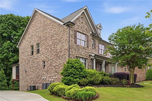 710 Deer Hollow Trce, Suwanee, GA, 30024-8902 | Card Image